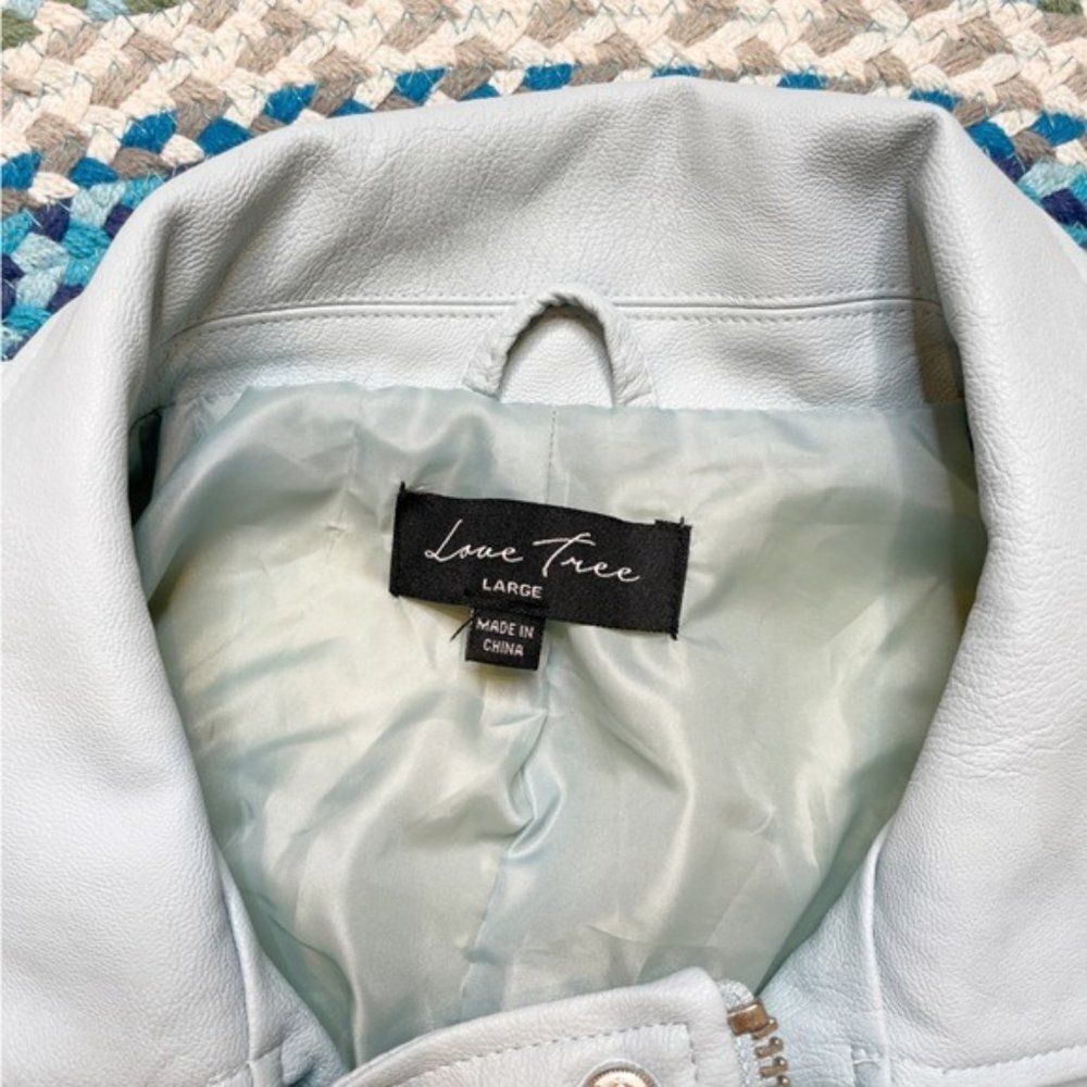 Love‎ Tree Jacket - Picture 7 of 10